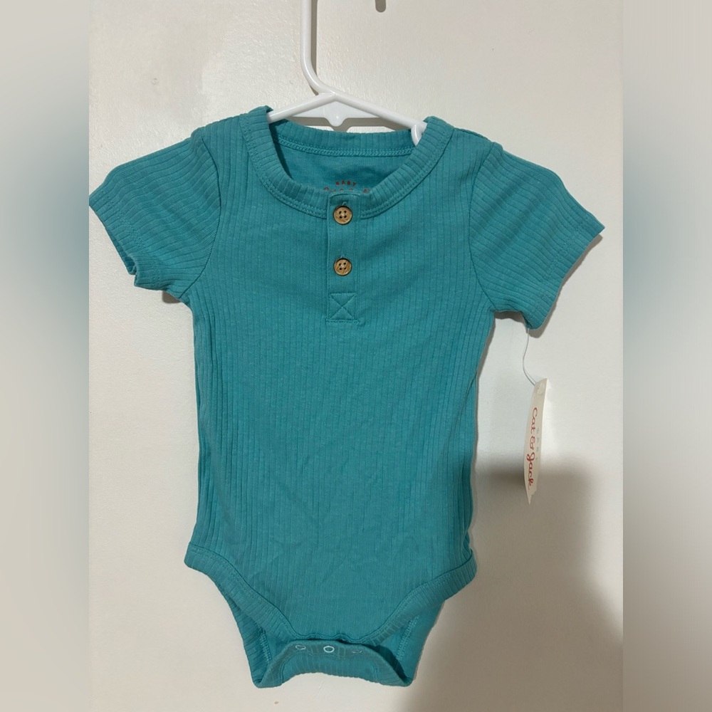 Cat & Jack bodysuit size 3-6m NWT